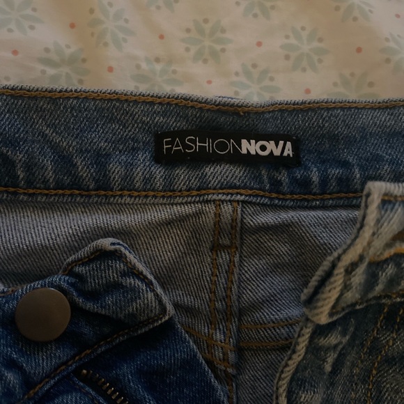 #momjeans #jeans - Picture 3 of 3